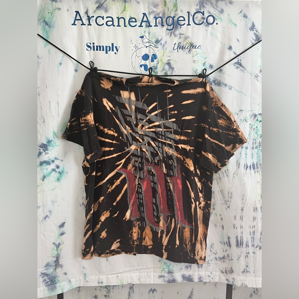 Hart and Huntington up-cycled reverse tie dyed men’s oversized tee